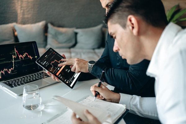 Retrouvez vos photos oubliées : Astuces simples pour les dénicher rapidement !