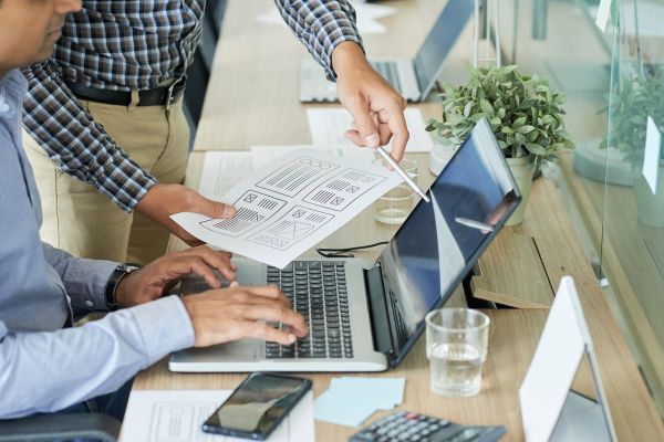 Comment choisir un prestataire SEO en 2026 : la checklist indispensable pour PME