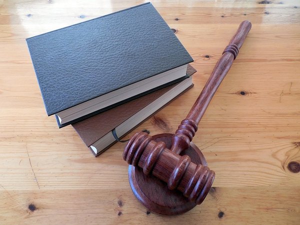 Avocat spécialité contrats informatiques : un partenaire clé